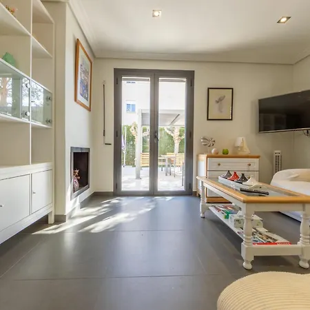La Barca By Interhome * קמברילס